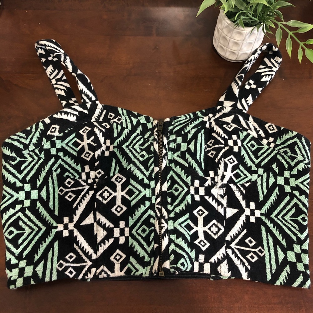 Urban Outfitters | Crop Top